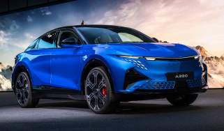 Alpine A390 - front static