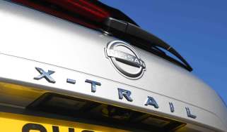 Nissan X-Trail - 'X-Trail' tailgate badge