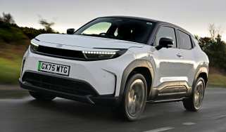 Toyota Urban Cruiser - front