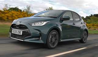 Toyota Yaris - main menu